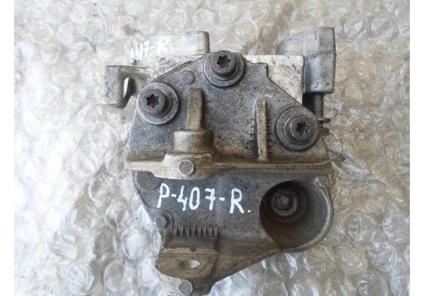 кронштейн двигуна,правий Peugeot,Citroen,Xsara Picasso,1.6hdi,9647646380